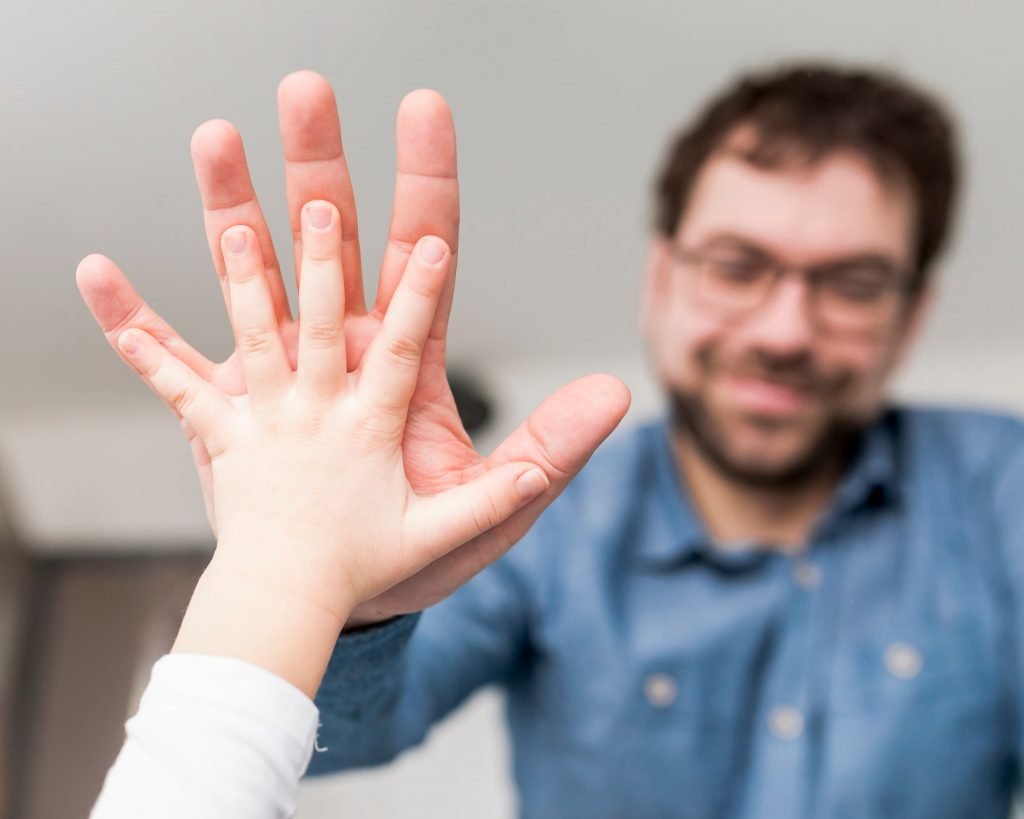 Equipe do Papo de Responsa retorna ao colégio para conversar com os  estudantes, educadores e famílias