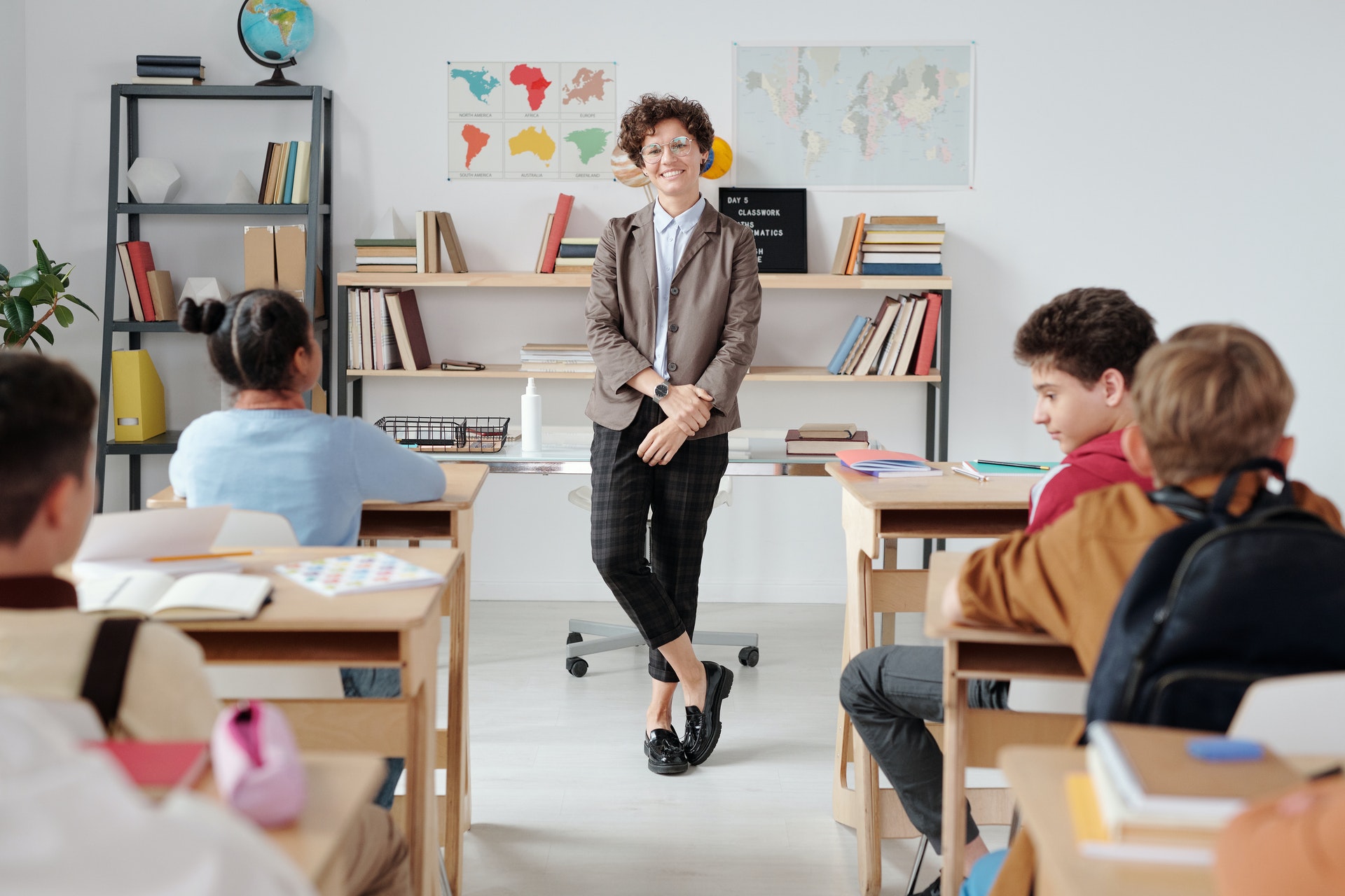 15 de outubro é o Dia do Professor - SOMOS Educação